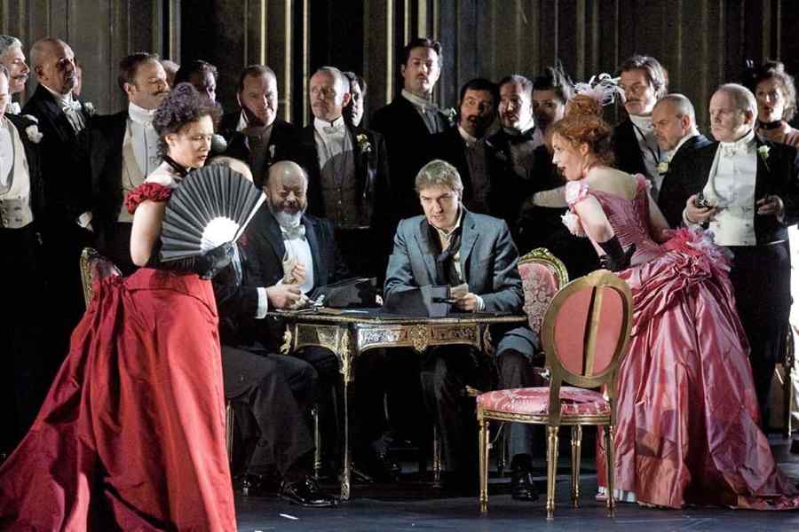 În căutarea stelelor Operei spaniole în noua stagiune