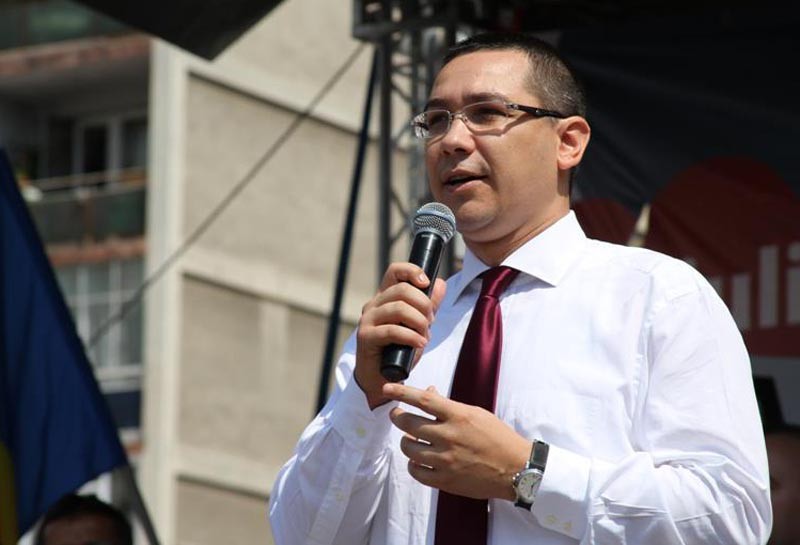 Ponta: Au furat, au minţit şi şi-au bătut joc de oameni!