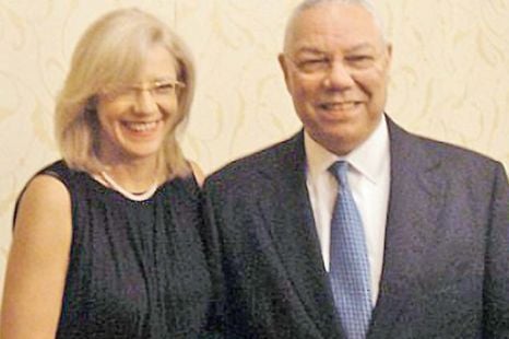 Noi dezvăluiri despre „idila” Corina Creţu – Colin Powell