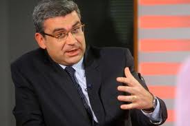 Baconschi ironizează accidentul lui Michael Schumacher