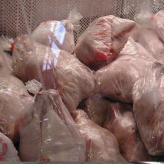 ANPC o dă la întors cu „puiul vopsit”: „O expresie metaforică”