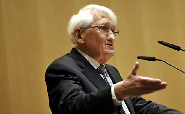 Habermas: Berlinul a jucat de pe o poziție de hegemon în Europa și a creat o situație explozivă