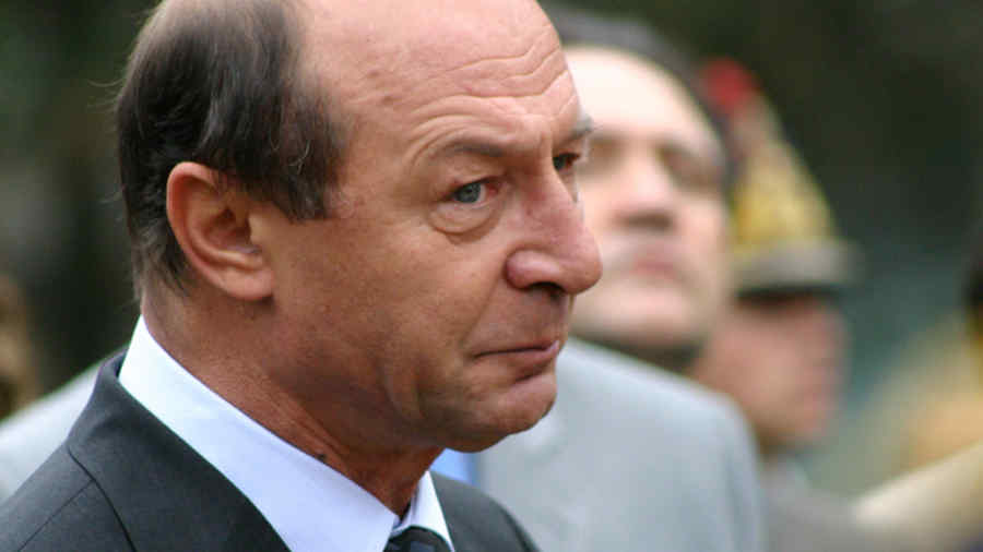 Lovitură grea pentru ONG-uri loiale lui Traian Băsescu