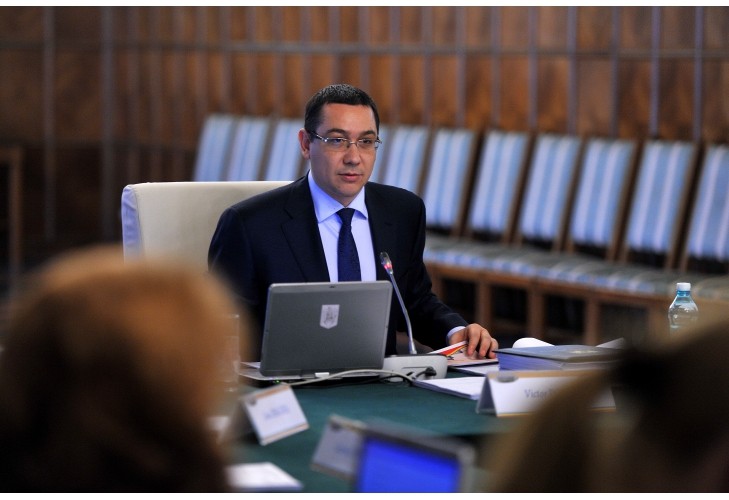 PSD ocupă interimar posturi de miniștri care revin PNL