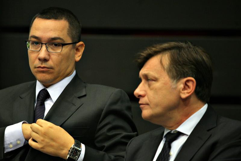 Ponta, o nouă tentativă de dezbinare a PNL