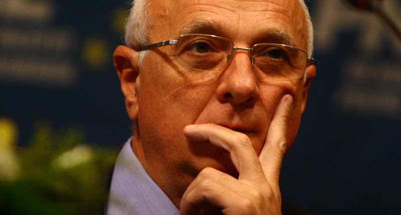 Președintele ASF, Radu Rușanu,  reținut de DNA