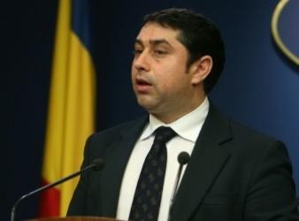 Mama lui Cristian David, urmărită penal