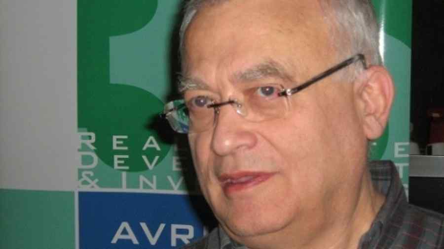 Doi oligarhi ruşi execută silit un investitor român