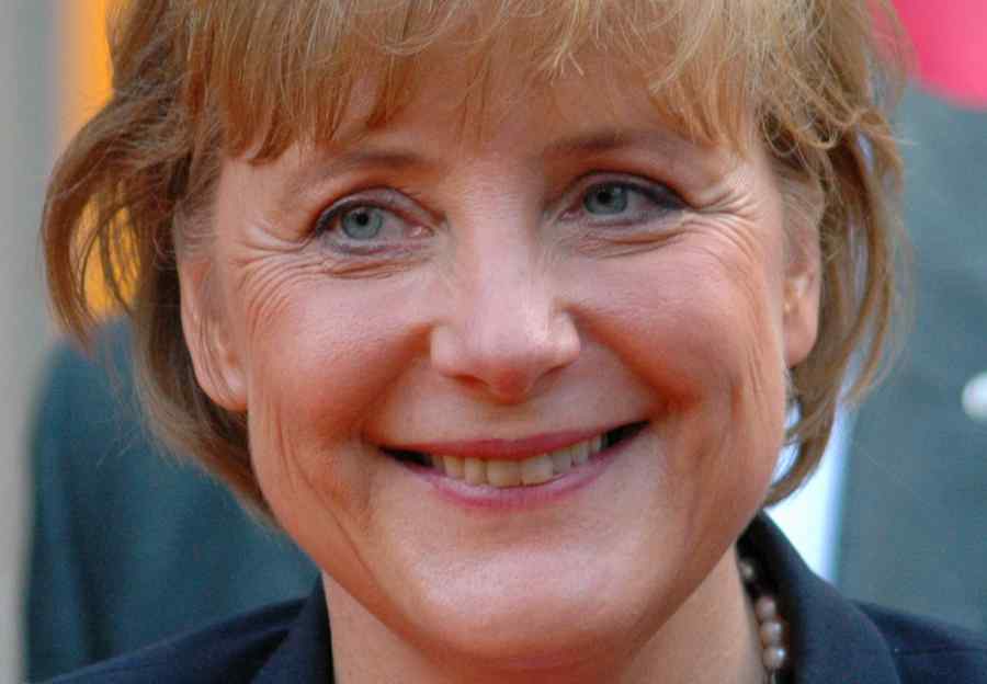 Angela Merkel a împlinit 60 de ani