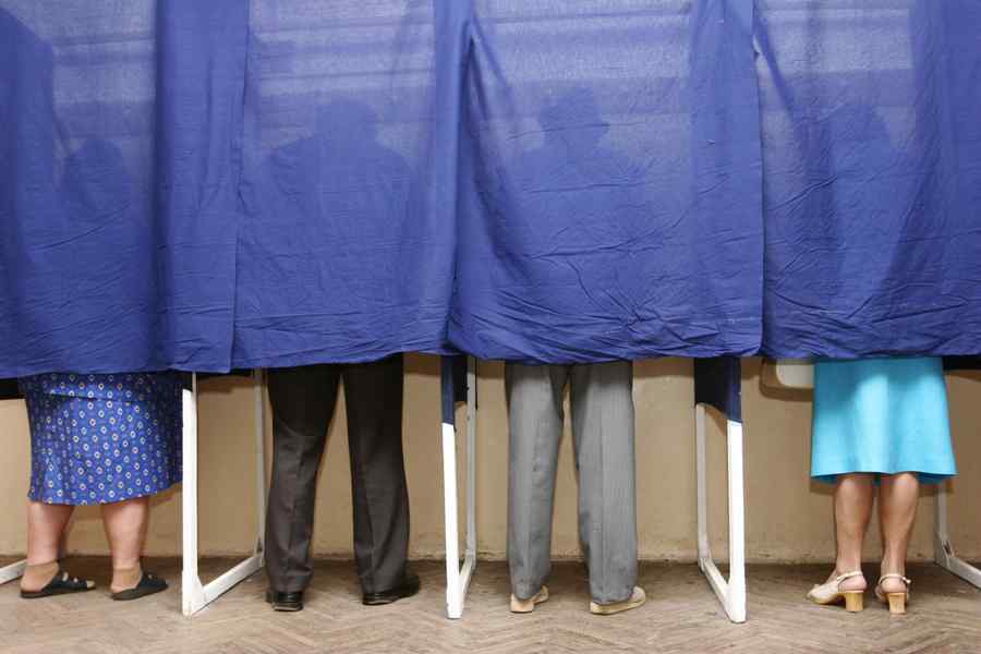 Câte buletine de vot trimite MAE la secțiile din străinătate