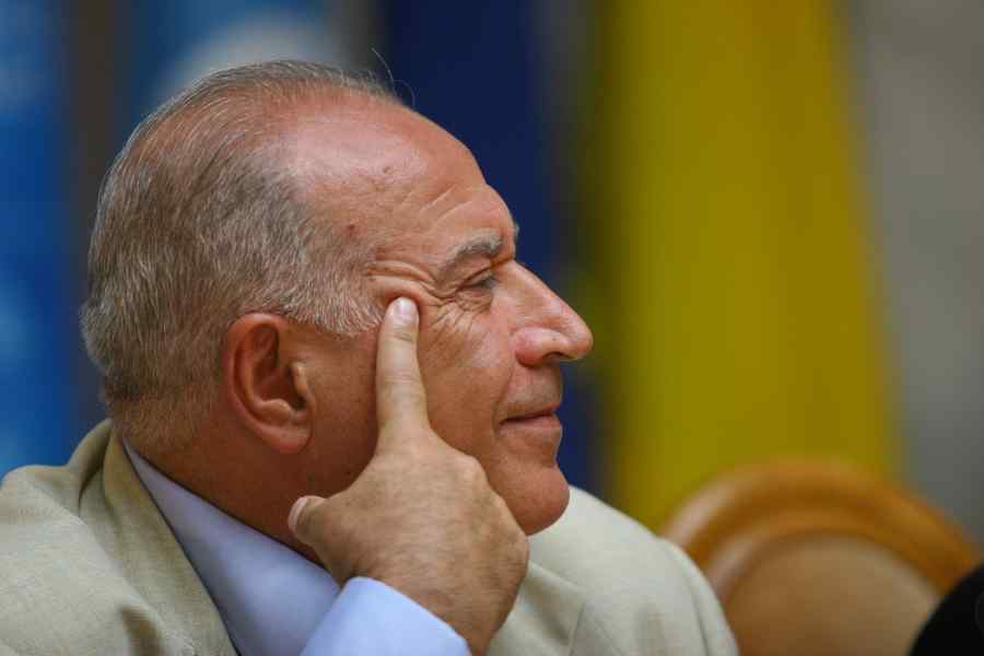 Dan Voiculescu, chemat la DNA