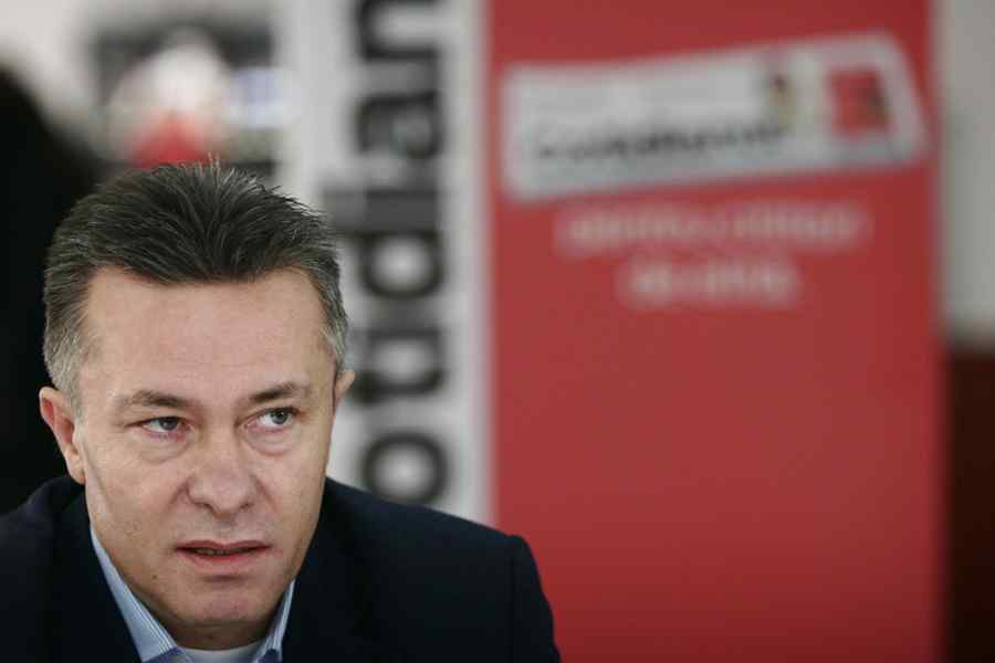 Diaconescu pleacă din partidul lui Udrea şi candidează independent la Preşedinţie