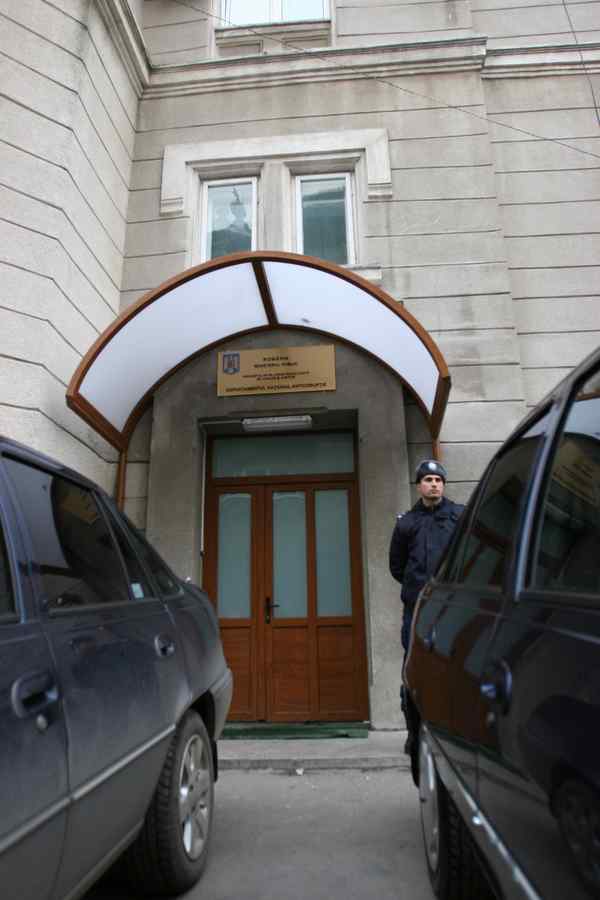 Claudiu Dumbrăveanu, fost vicepreședinte al ANRE, trimis în judecată