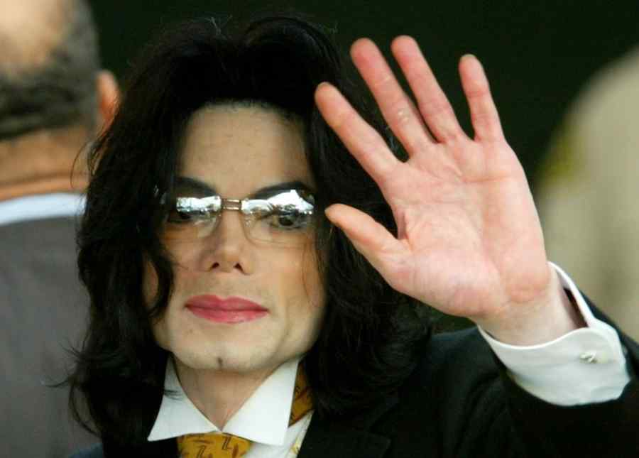 Un nou album cu …Michael Jackson