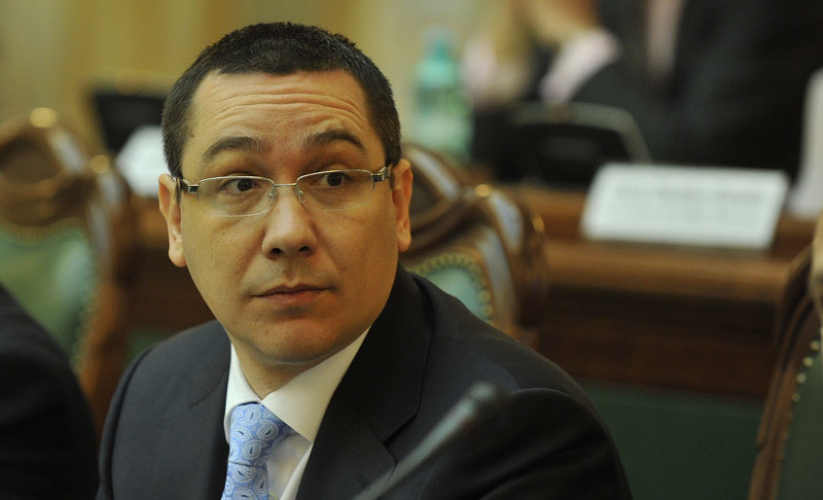 Ponta: Trebuie să scoatem spiritele rele de la Cotroceni
