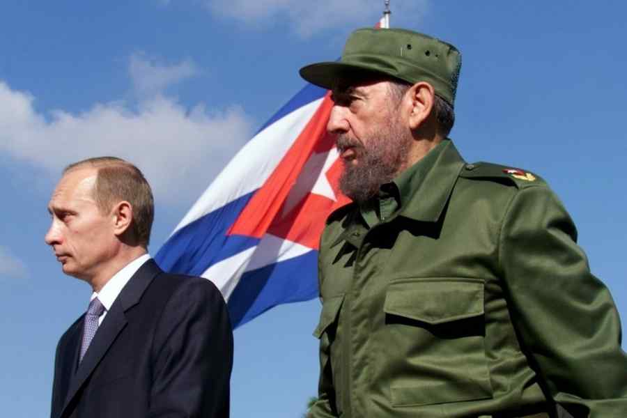 Putin: Am avut o conversaţie lungă şi foarte interesantă cu Fidel Castro