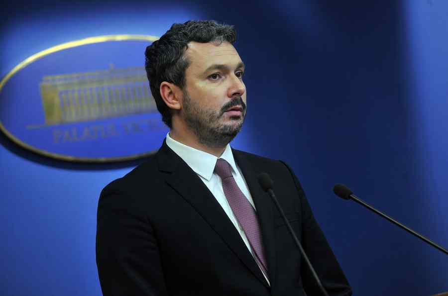 Ministrul Energiei recunoaşte că statul are mâinile legate în faţa Gazprom