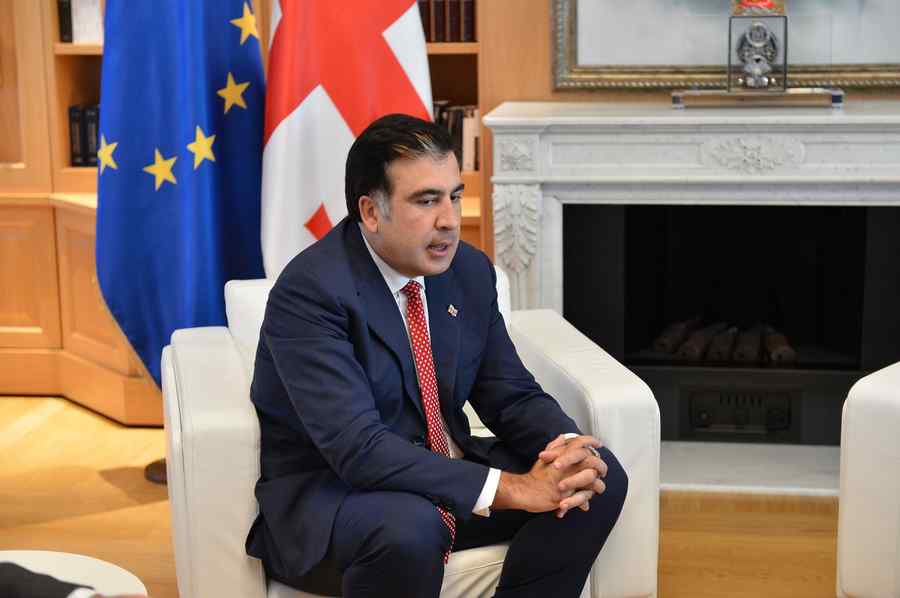 Saakaşvili nu va cere azil politic