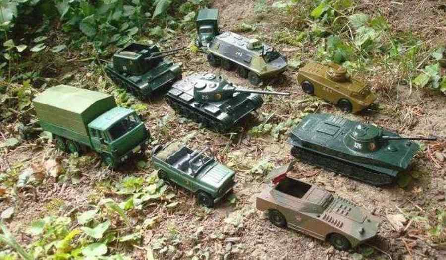 Ambasada Rusiei, ironică la adresa NATO