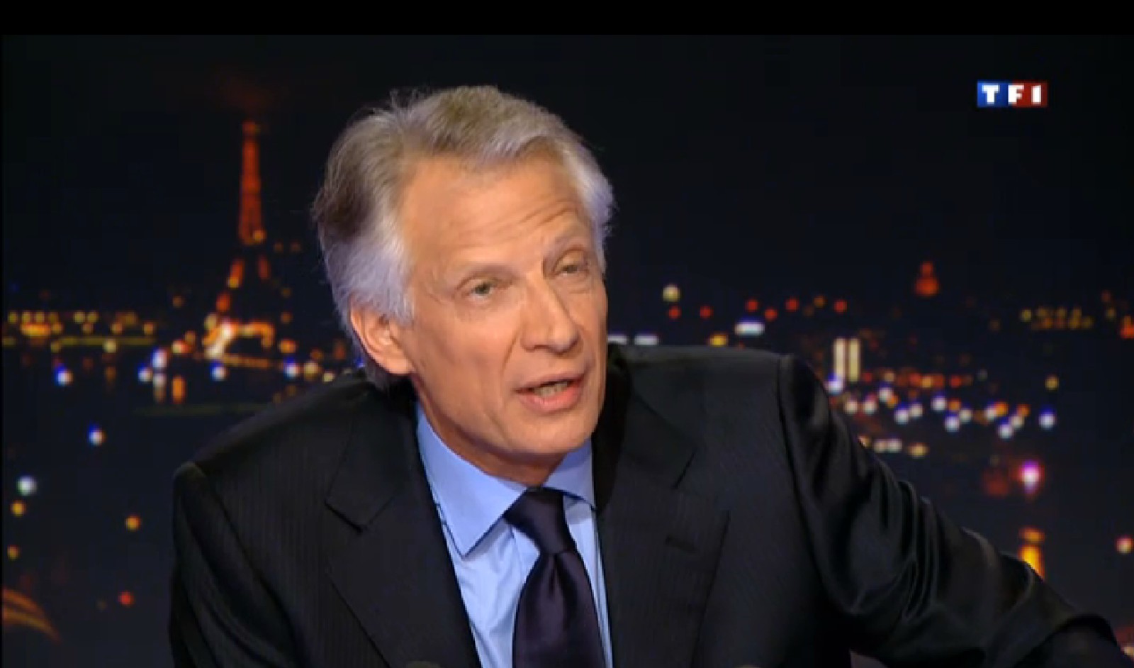 Fost premier francez: O nouă coaliţie în Irak, o idee „absurdă şi periculoasă”