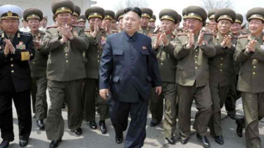 Oficiali nord-coreeni, executaţi în public pentru vizionarea de seriale sud-coreene