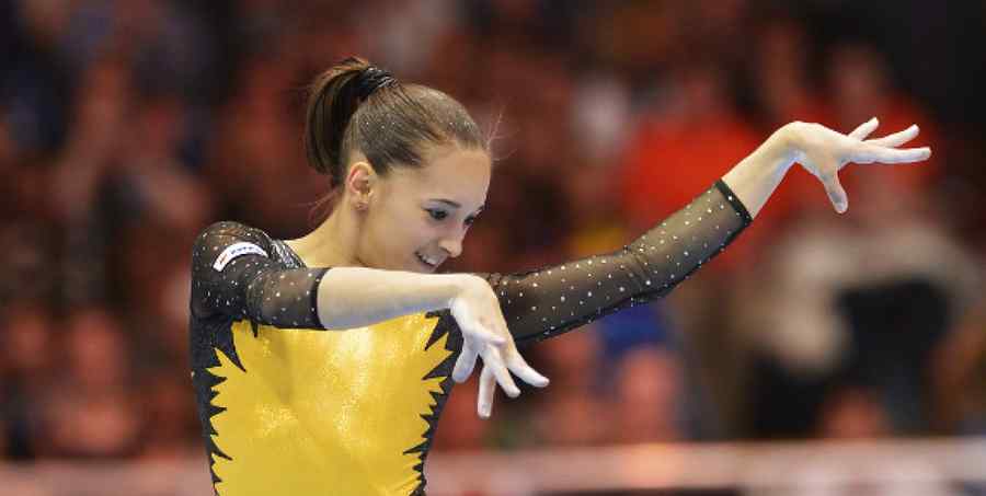 Larisa Iordache a câştigat medalia de argint la sol