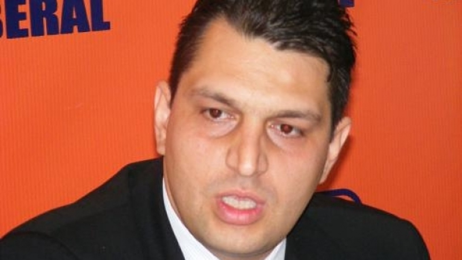 PDL mai pierde un parlamentar