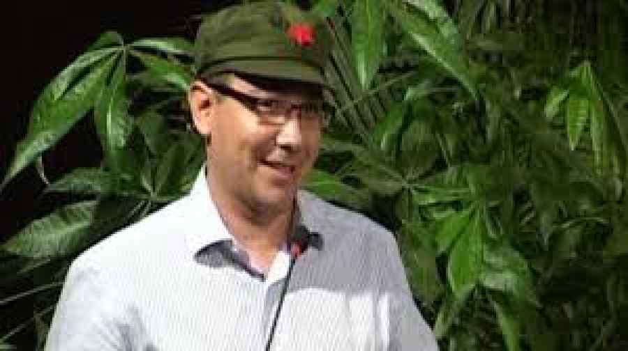 Ponta îi urează baftă lui Cărtărescu după ce l-a făcut nazist