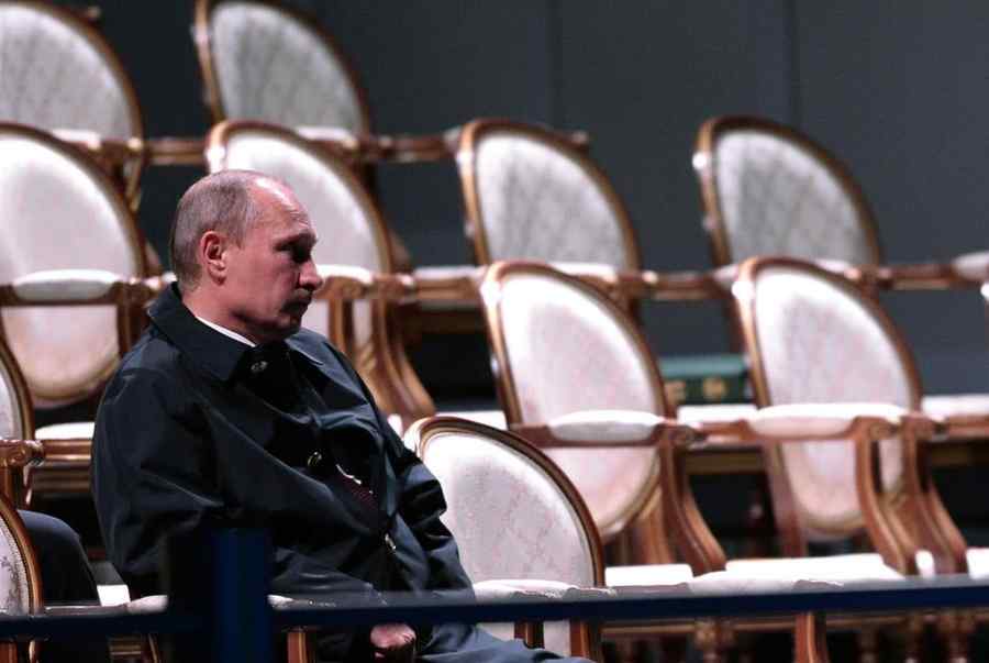 Putin, înjurat de un stadion întreg la Minsk