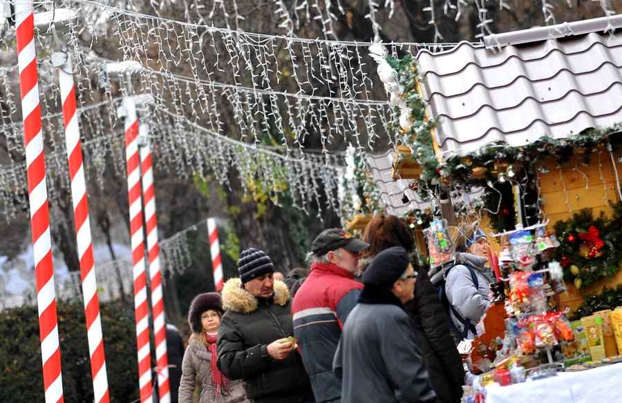 Sfaturi de la un specialist: Cum să ne ferim de Omicron de Sărbători