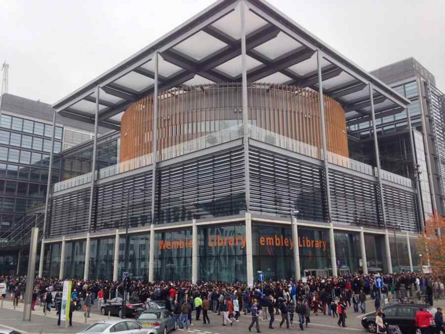 Alegătorii din Londra se înarmează cu hârtie igienică