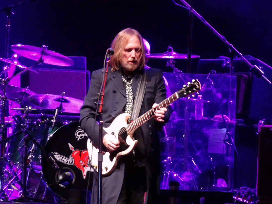 S-a aflat cauza decesului cântărețului Tom Petty