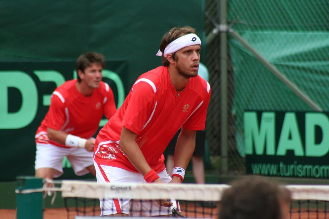 Ce înseamnă semnele jucătorilor de tenis la proba de dublu