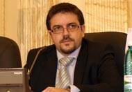 „Stema Ungariei pe liceele din România este tot una cu zvastica nazistă în şcolile evreieşti!”