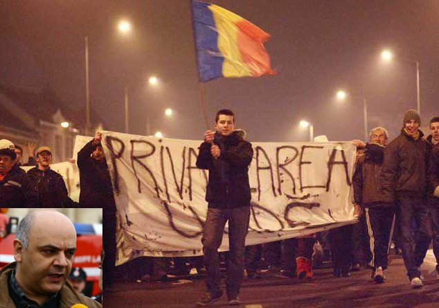 Mobilizare fără precedent pentru susţinerea SMURD și a medicului Raed Arafat
