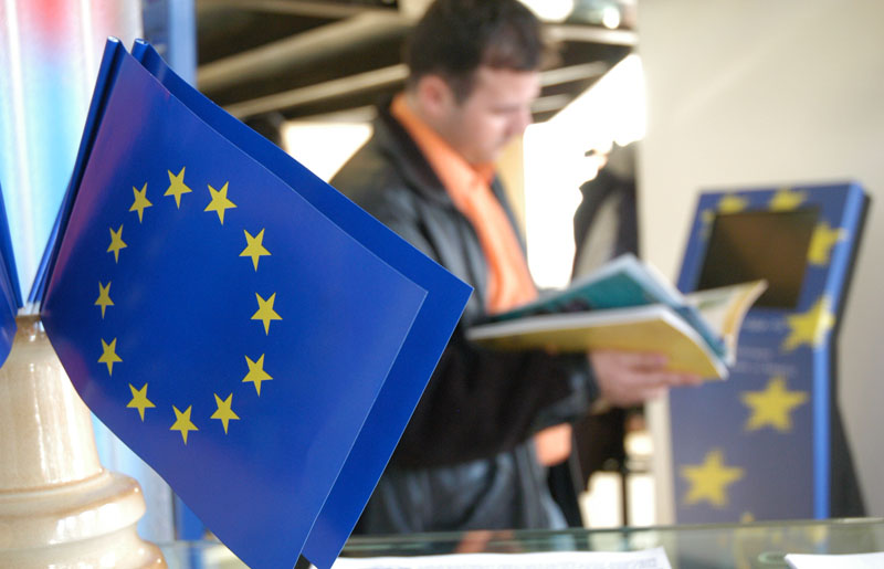 Bruxelles-ul umflă conturile partidelor