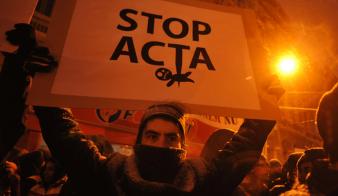 Proteste împotriva ACTA în mai multe oraşe din țară
