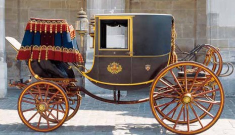 Istorie la pas, în caretele regale