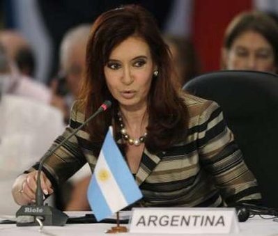 Argentina naţionalizează petrolul
