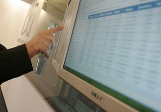 Rompetrol Rafinare raportează afaceri de 1,1 mld. dolari pentru T1, în creştere cu 2%
