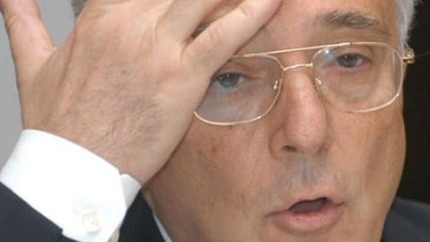 Isărescu, Ungureanu, Kelemen, Kovesi, Blejnar şi Chireac, grade obţinute cu nereguli