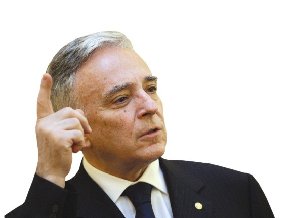 Isărescu: Proiecţia de inflaţie pentru 2012 şi 2013 a fost revizuită în sus