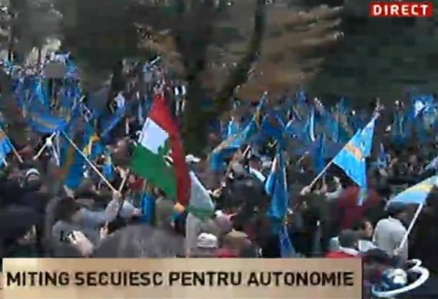 Miting pro-autonomie la Târgu Mureș