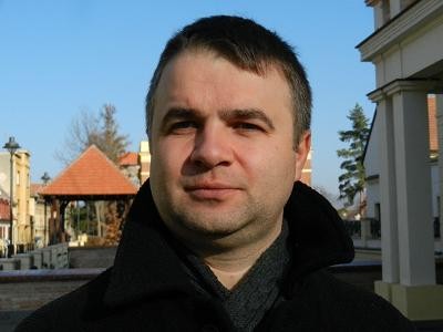 „Interese străine dictează guvernarea. Ponta este o marionetă!”