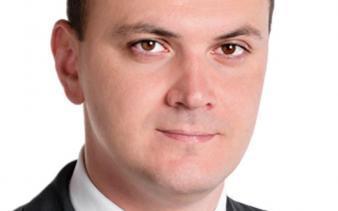 Lunga cale fierbinte de la evazionist la mogul şi deputat român