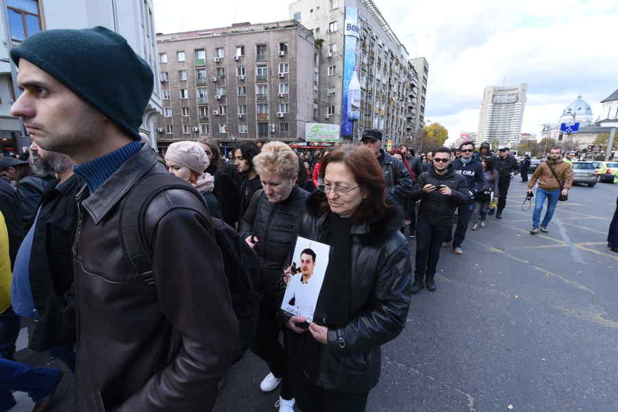 Colectiv: ”A trecut un an… nimic nu s-a schimbat!”