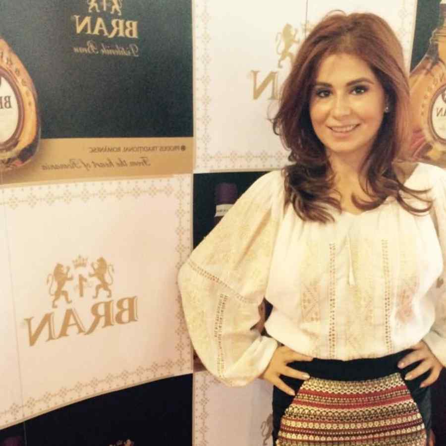 Ministrul Tineretului dă cu capul de sus