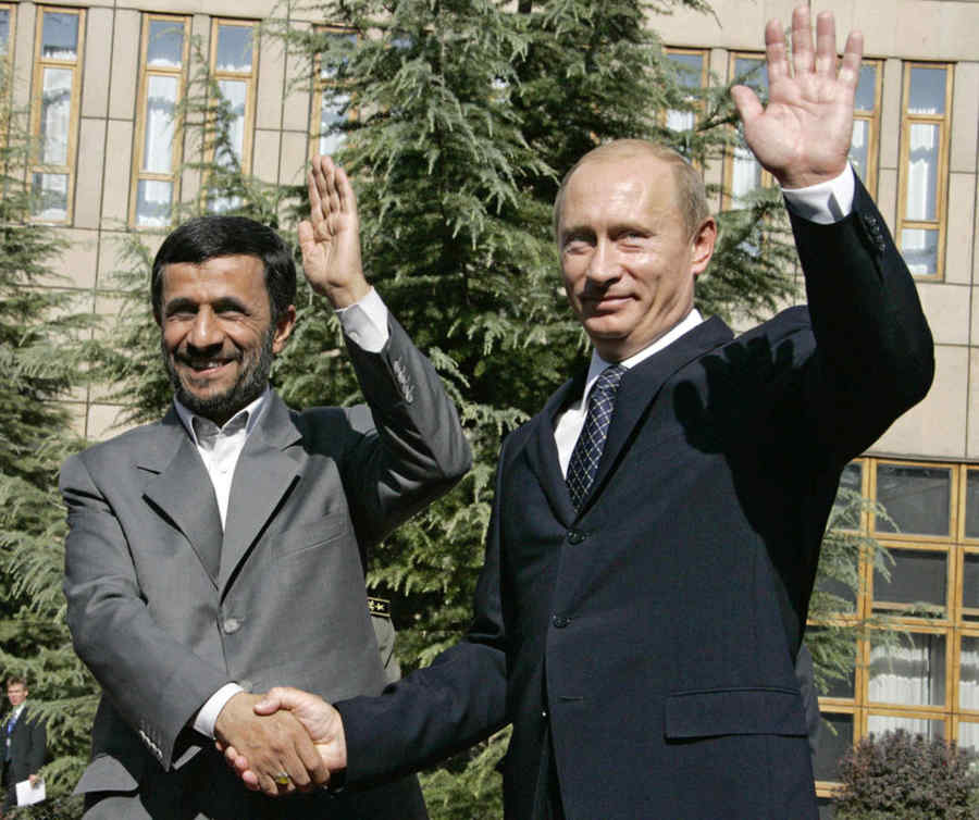 Întâlnire Putin – Ahmadinejad în China