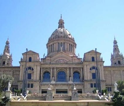 A plecat o mare Doamnă a arhitecturii