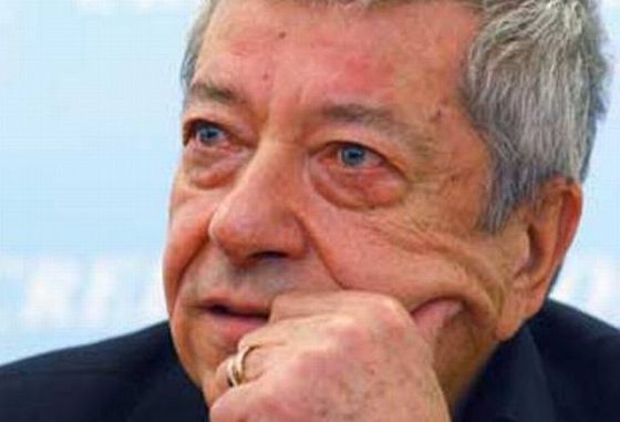 Actorul Ion Dichiseanu, operat